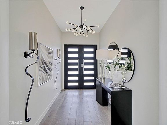 4th image of 4557 Don Timoteo Dr