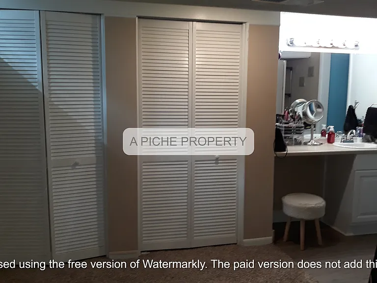 1343 N Woodlawn Blvd — Photo 15