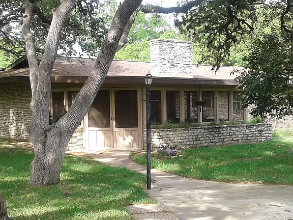3rd image of 128 Sequoia Dr