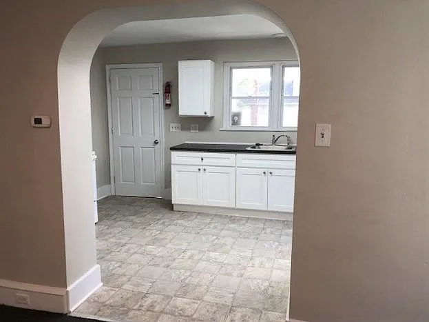 304 Main St #1 — Photo 9