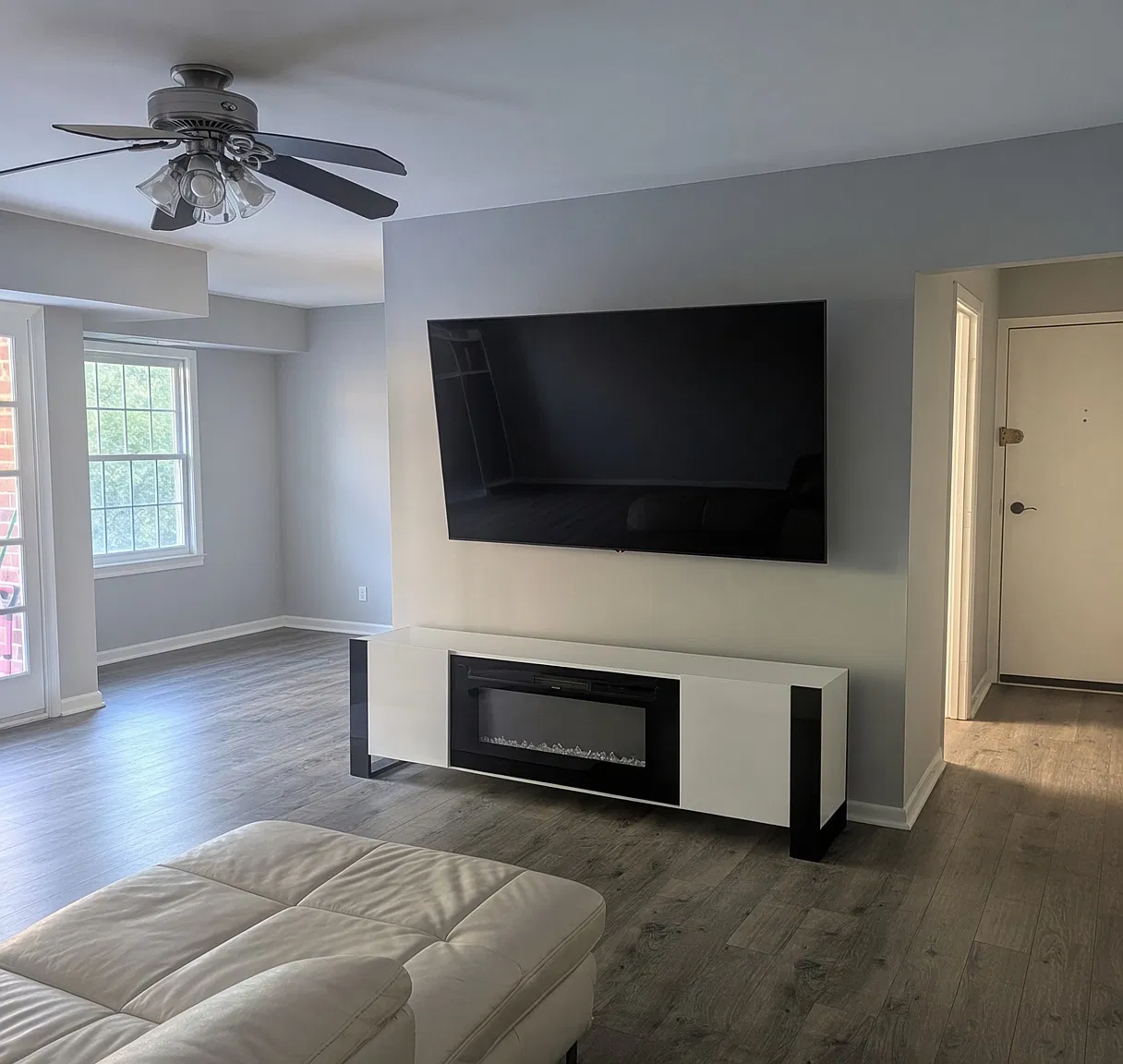 1 bed, 682 sqft, $1,900 — Photo 4