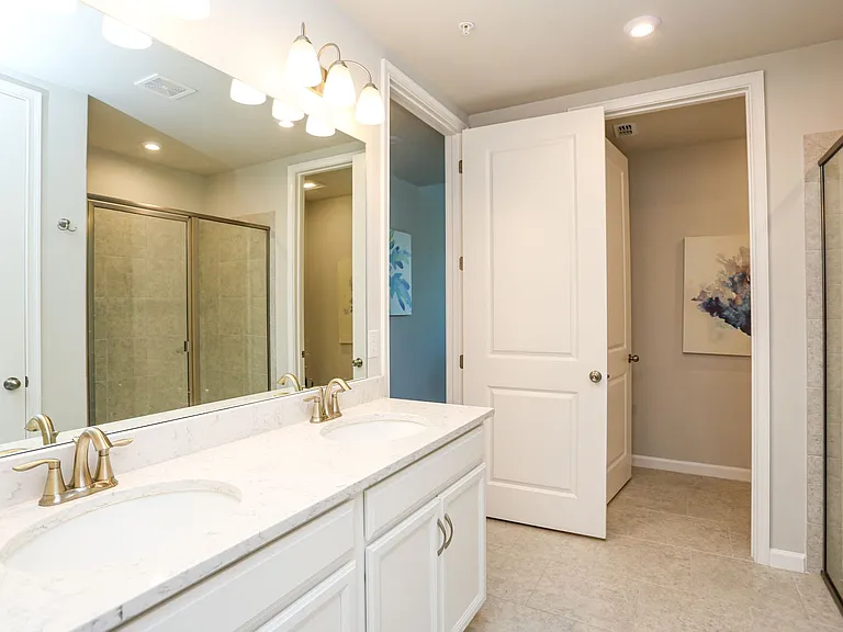 4709 Arboretum Cir #101 — Photo 28