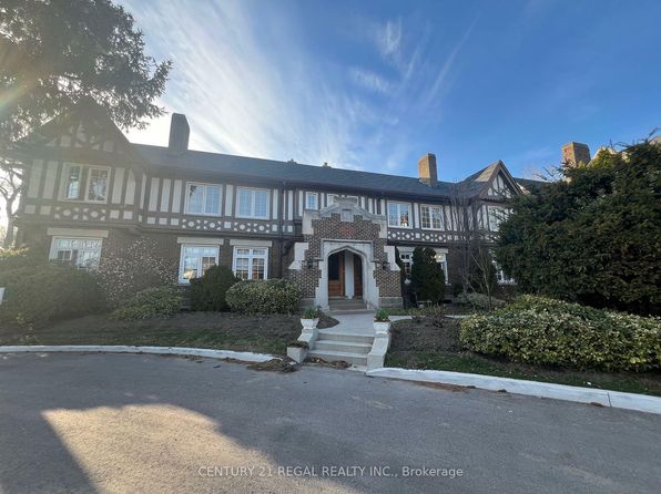 93 Douglas Dr, Toronto, ON M4W 2B2