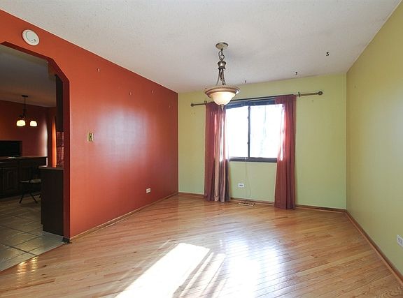 5th image of 4973 Arquilla Dr