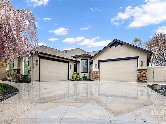 3rd image of 3654 E Brentor Ct