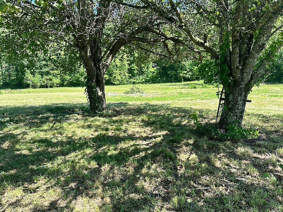 1st image of 3169 Hinds Creek Rd