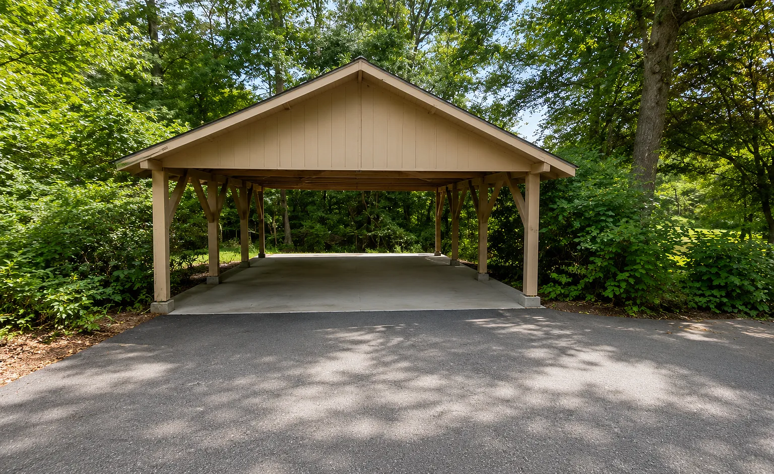 3 bed, 2100 sqft, $2,000 — Photo 3