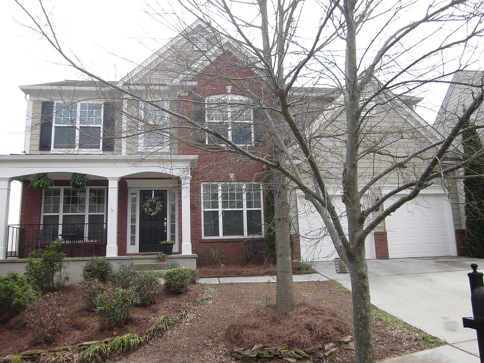 1st image of 224 Glenwood Dr