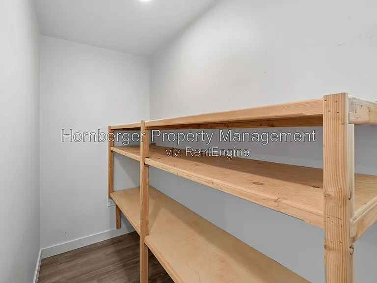 10106 N Wesley St — Photo 20