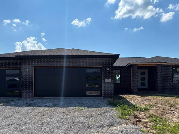 516 Hayden Dr, Waterloo, IL 62298