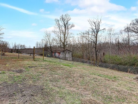 4th image of 8401 Old Charlotte Pike