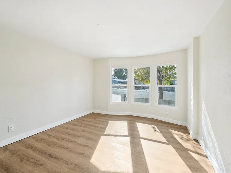73300 Broadmoor Dr — Photo 20