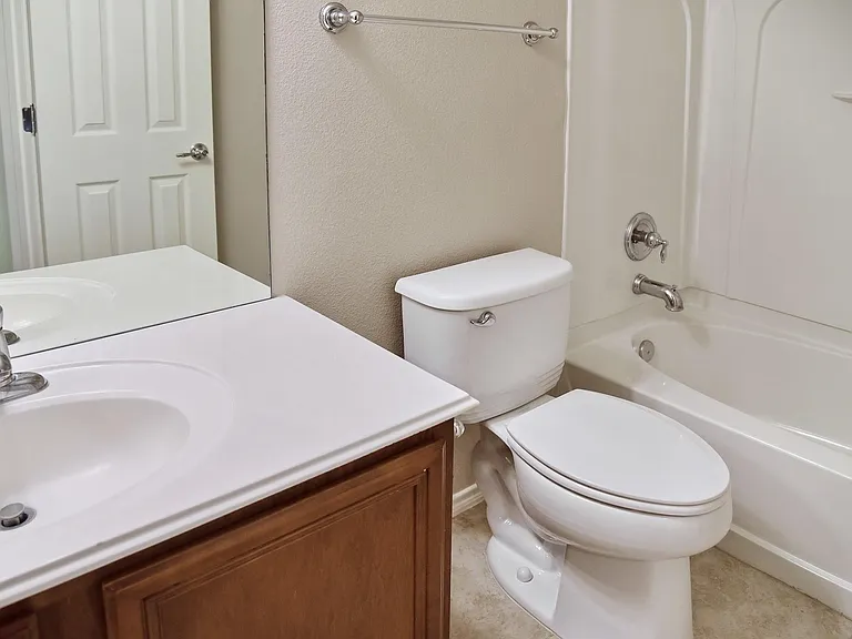 13600 Breton Ridge St #14D — Photo 27