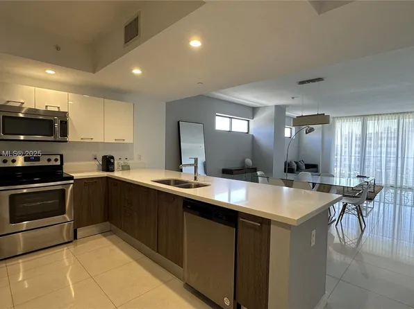 1120 98th St #503, Bay Harbor Islands, FL 33154