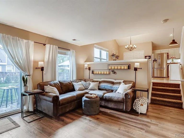 9857 Saybrook St — Photo 12