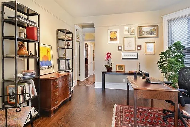 3323 N Kenmore Ave #3 — Photo 5