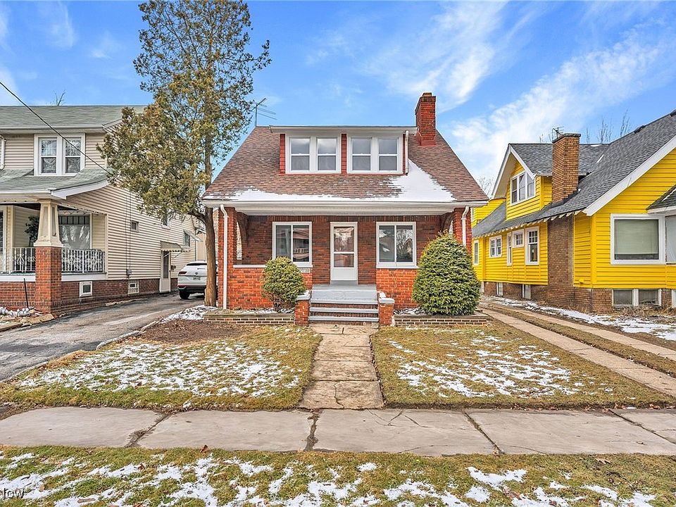 1st image of 10904 Parkhurst Dr