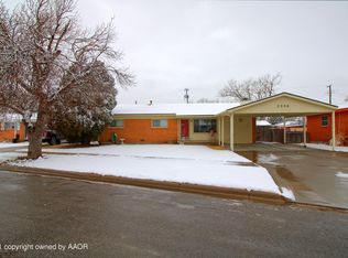 2306 Indiana Dr, Perryton, TX 79070