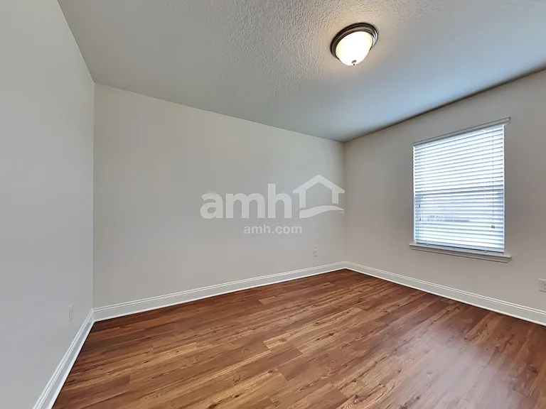 3282 Roundabout Dr — Photo 18