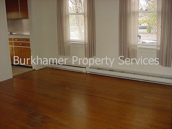 4th image of 203 W Broadway Ave APT 3