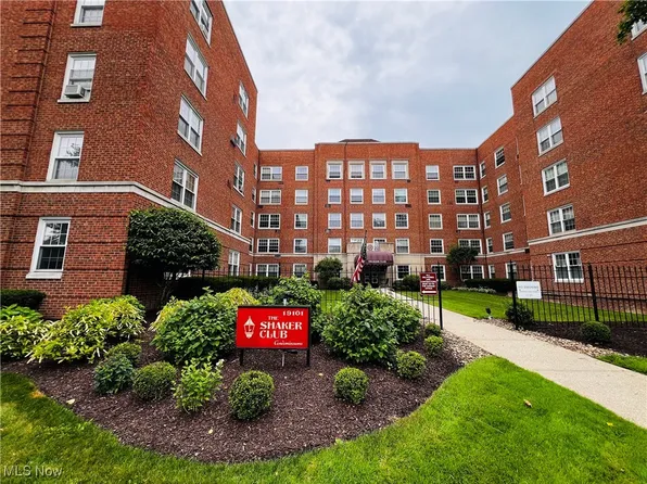 19101 Van Aken Blvd APT 521, Shaker Heights, OH 44122