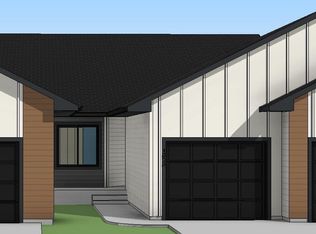 1624 Connor Ct, Yankton, SD 57078