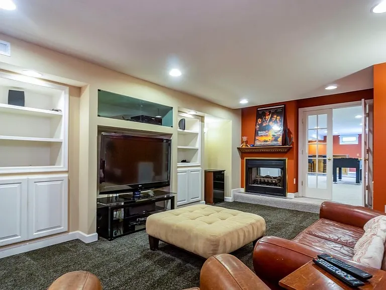 43175 Allenby Way — Photo 24