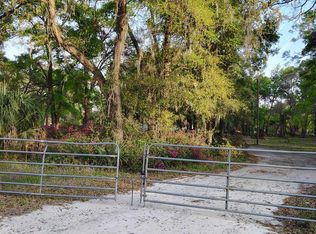 12452 NE Highway 351, Old Town, FL 32680