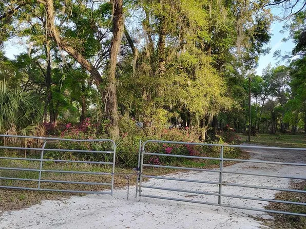 12452 NE Hwy 351, Old Town, FL 32680