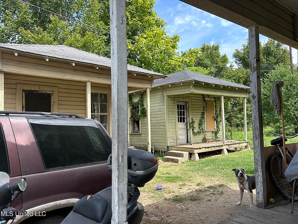 2nd image of McClure Alley & Lot 3