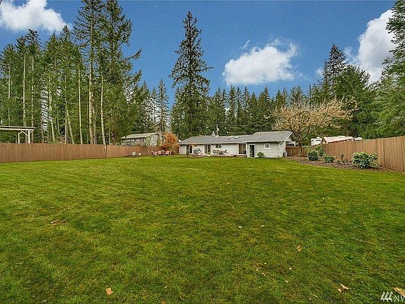 5th image of 3037 249th Ave SE
