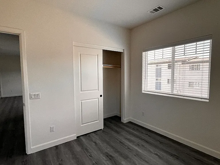 1356 Point Loma Pl — Photo 13