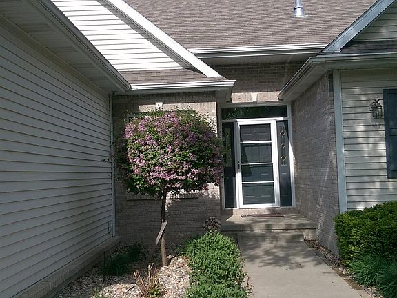 4th image of 4706 Birch Creek Dr