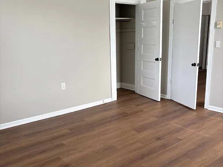 103 Barnhardt Cir #8 — Photo 44