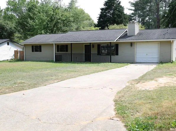 107 Village Way, Lawrenceville, GA 30046