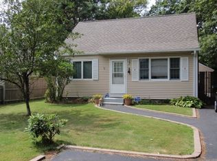 174 Broadway, Shirley, NY 11967