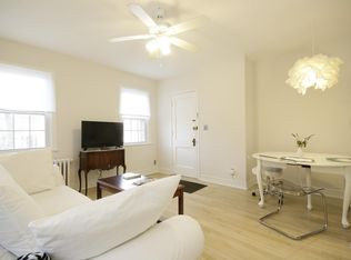 2228 40th St NW APT 2, Washington, DC 20007