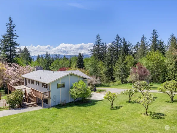 223 Bishop Hill Road, Chimacum, WA 98325