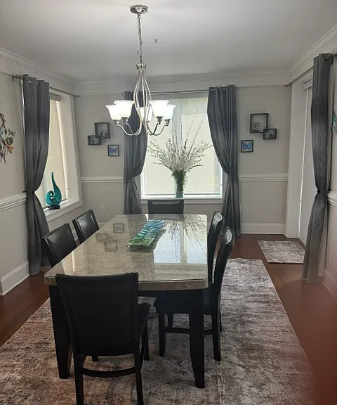 300 Watermarke Ln — Photo 3
