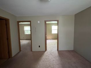 605 W College St #3, Carbondale, IL 62901