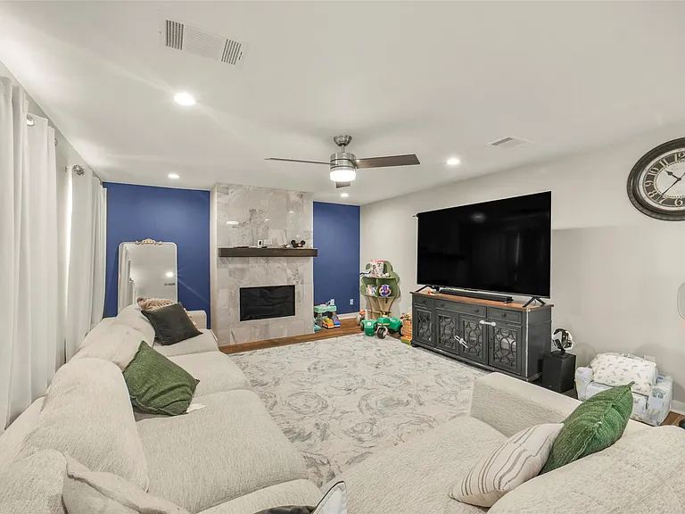 11026 Desert Springs Cir — Photo 10