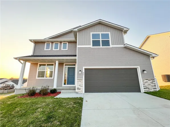 407 N 19th St, Indianola, IA 50125