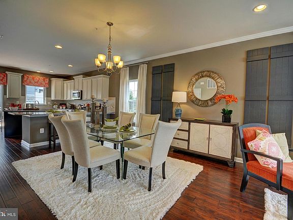 5th image of 8603 Stone Hill Ln