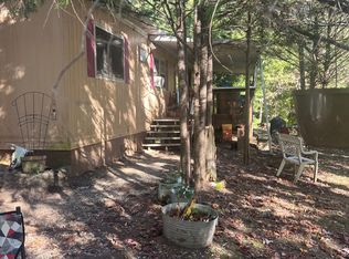 655 Oliver Dr N, Bryson City, NC 28713