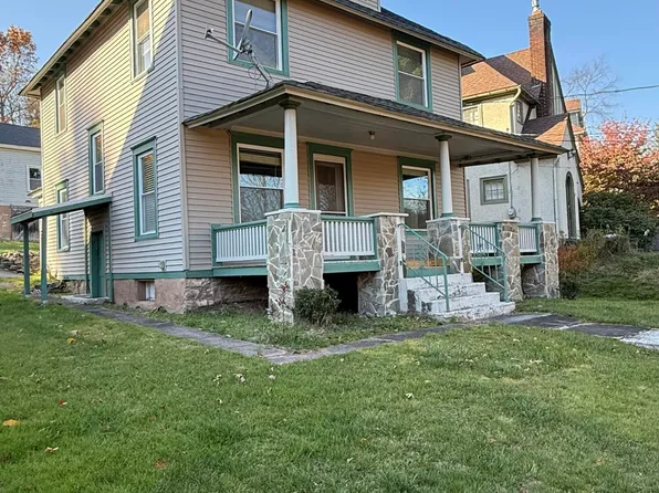 341 Broad St, Honesdale, PA 18431