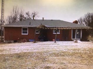 7225 SW Dean Rd, Clarksdale, MO 64430