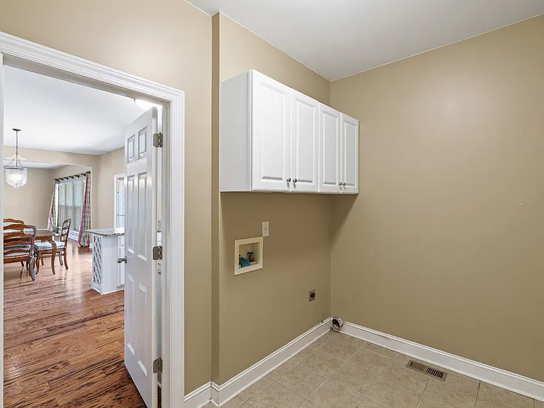 1266 Bridgeton Park Dr — Photo 13