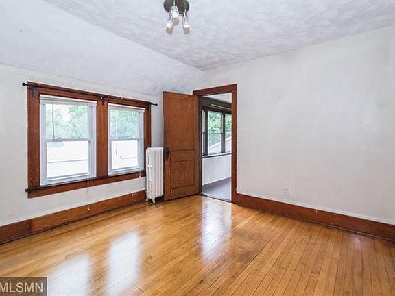 4th image of 2727 Harriet Ave S #2
