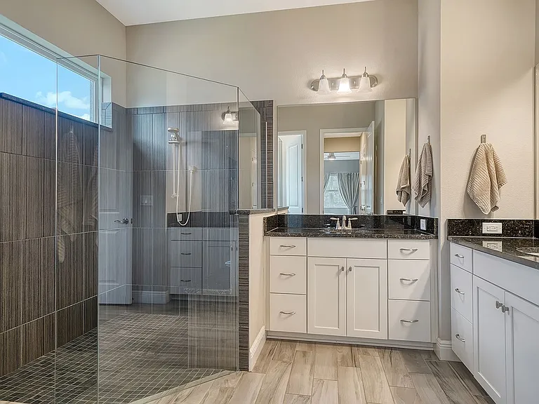 6325 Rivo Lakes Blvd — Photo 22