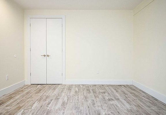 5th image of 296 Harman St #1LB
